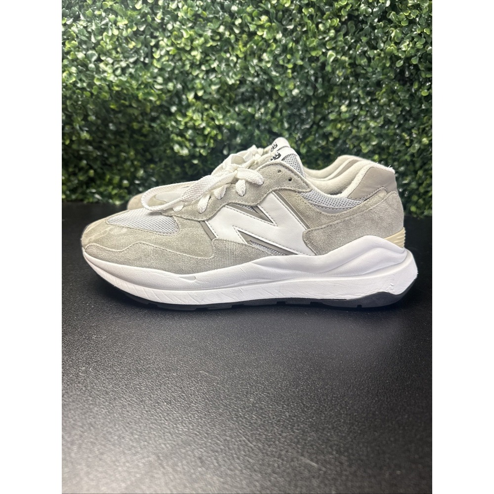 New Balance 57/40 Shoes Men's Size 9.5 D Gray/White Lifestyle Sneakers